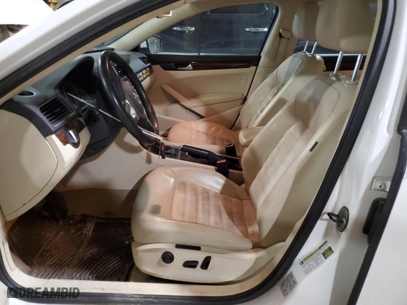 2013 Volkswagen Passat TDI SEL Premium with VIN 1VWCN7A36DC138952, listed as a Copart auction lot 46995245 with 69,007 mi miles and Salvage Title. Bid and sale history available at carsss.com. Image 7.