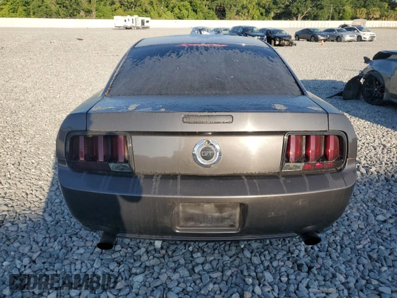 2007 Ford Mustang GT Deluxe with VIN 1ZVFT82H675249710, listed as a Copart auction lot 52933495 with 107,862 mi miles and Clean Title. Bid and sale history available at carsss.com. Image 6.