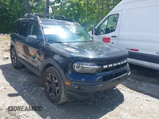 2021 Ford Bronco Sport Outer Banks z VIN 3FMCR9C67MRB04235, wystawiony jako IAAI lot #42330548 z przebiegiem 81 221 mil mil oraz . Historia ofert i sprzedaży dostępna na DreamBid. Obrazek 1.