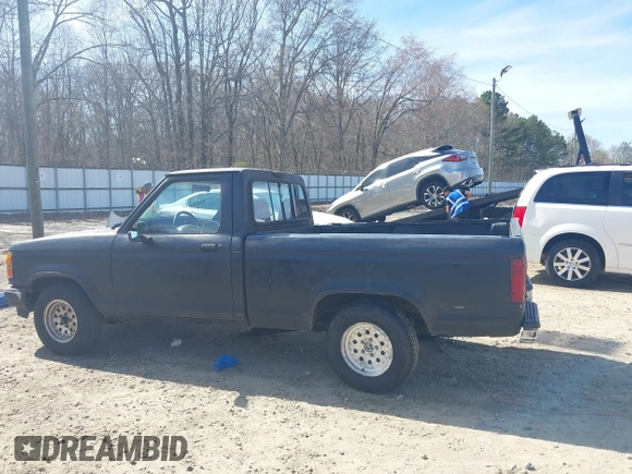 1992 Ford Ranger XLT z VIN 1FTCR10X3NUA73868, wystawiony jako IAAI lot #41836220 z przebiegiem 97 165 mil mil oraz . Historia ofert i sprzedaży dostępna na DreamBid. Obrazek 14.
