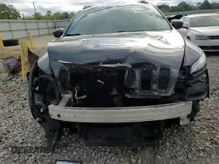 2016 Jeep Cherokee Altitude with VIN 1C4PJLCB1GW127082, listed as a Copart auction lot 70785954 with 75,791 mi miles and Salvage Title. Bid and sale history available at carsss.com. Image 10.