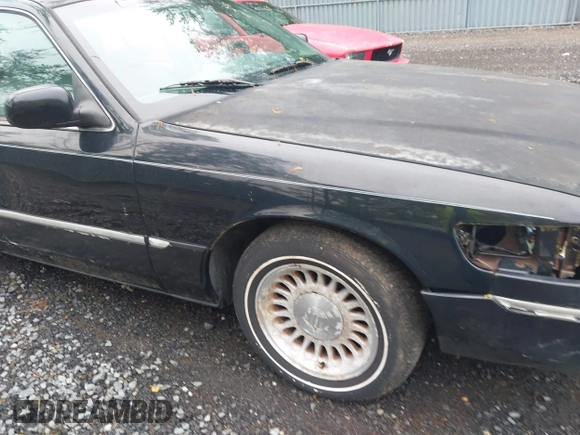 2002 Mercury Grand Marquis LS Premium z VIN 2MEFM75W42X644236, wystawiony jako IAAI lot #42276863 z przebiegiem 56 460 mil mil oraz . Historia ofert i sprzedaży dostępna na DreamBid. Obrazek 6.
