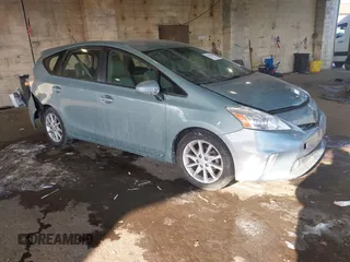 2013 Toyota Prius Two with VIN JTDZN3EU6D3204487, listed as a IAAI auction lot 41433348 with 190,469 mi miles and . Bid and sale history available at carsss.com. Image 1.