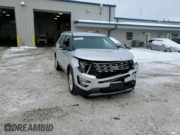 2017 Ford Explorer XLT with VIN 1FM5K8D88HGA68687, listed as a Copart auction lot 44532115 with 147,117 mi miles and Non Repairable. Bid and sale history available at carsss.com. Image 14.