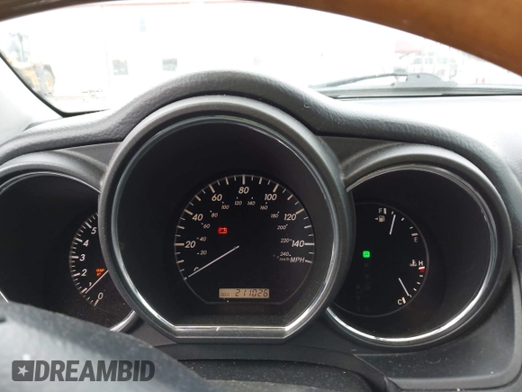 2005 Lexus RX with VIN 2T2GA31U65C040798, listed as a IAAI auction lot 41906233 with 211,026 mi miles. Bid and sale history available at carsss.com. Image 7.
