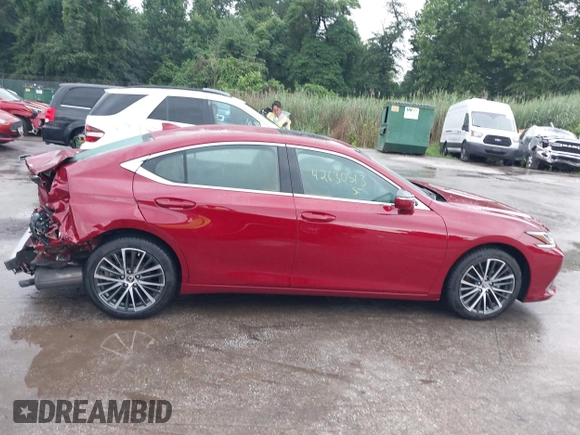 2025 Lexus ES 350 with VIN 58ADZ1B15SU188842, listed as a IAAI auction lot 42630513 with 4,835 mi miles and . Bid and sale history available at DreamBid. Image 14.