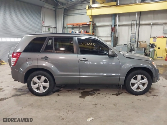 2010 Suzuki Grand Vitara Limited with VIN JS3TD0D76A4100026, listed as a IAAI auction lot 41622236 with 97,264 mi miles. Bid and sale history available at carsss.com. Image 13.