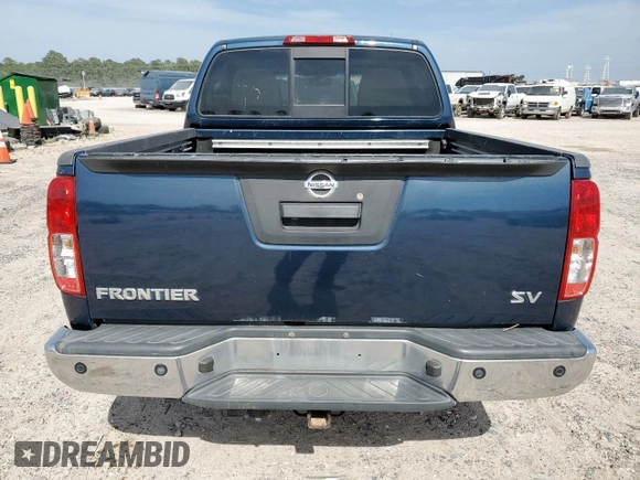 2020 Nissan Frontier S z VIN 1N6ED0EA7LN727085, wystawiony jako Copart lot #56985355 z przebiegiem 165 589 mil mil oraz Czysty tytuł • Clean title. Historia ofert i sprzedaży dostępna na DreamBid. Obrazek 6.
