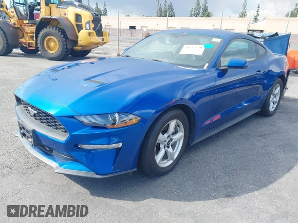 2018 Ford Mustang EcoBoost z VIN 1FA6P8TH0J5172447, wystawiony jako IAAI lot #41657679 z przebiegiem 21 422 mil mil oraz . Historia ofert i sprzedaży dostępna na DreamBid. Obrazek 17.