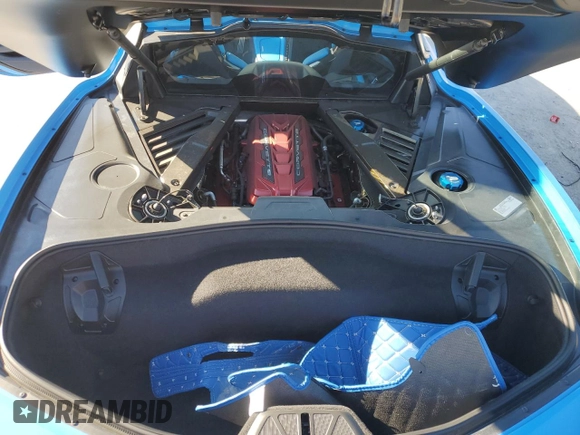 2022 Chevrolet Corvette 3LT z VIN 1G1YC2D42N5111848, wystawiony jako Copart lot #82081144 z przebiegiem 4 874 mil mil oraz Szkoda całkowita • Salvage title. Historia ofert i sprzedaży dostępna na DreamBid. Obrazek 12.