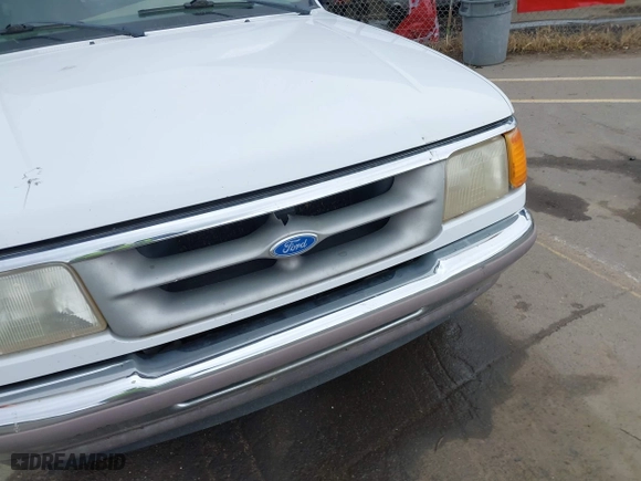 1997 Ford Ranger Splash with VIN 1FTCR14U2VPB53919, listed as a IAAI auction lot 41938679 with 255,738 mi miles. Bid and sale history available at carsss.com. Image 14.