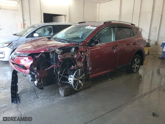 2018 Toyota RAV4 XLE with VIN 2T3WFREV5JW495584, listed as a Copart auction lot 48867725 with 34,060 mi miles and Salvage Title. Bid and sale history available at carsss.com. Image 1.