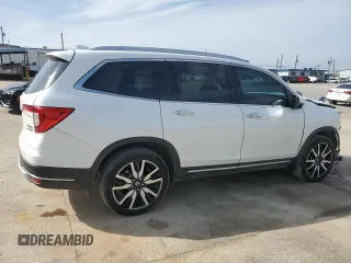 2022 Honda Pilot Touring 7-Passenger with VIN 5FNYF6H67NB018467, listed as a Copart auction lot 45358605 with 29,268 mi miles and Salvage Title. Bid and sale history available at carsss.com. Image 3.