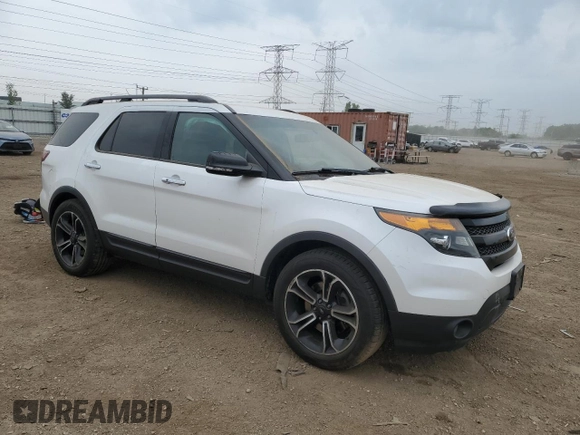 2014 Ford Explorer Sport with VIN 1FM5K8GT0EGB82176, listed as a Copart auction lot 60896715 with 129,576 mi miles and Salvage title. Bid and sale history available at DreamBid. Image 4.