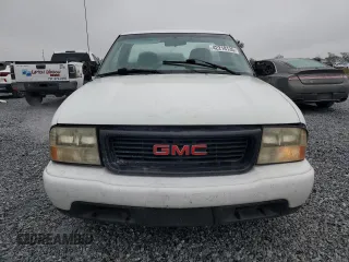 2001 GMC Sonoma SL with VIN 1GTCS145418107204, listed as a Copart auction lot 42218135 with 187,009 mi miles and Clean Title. Bid and sale history available at carsss.com. Image 5.