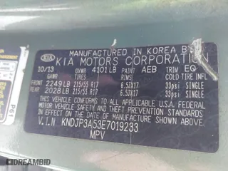 2014 Kia Soul + with VIN KNDJP3A53E7019233, listed as a IAAI auction lot 42038590 with 132,248 mi miles. Bid and sale history available at carsss.com. Image 9.