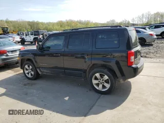 2016 Jeep Patriot Sport with VIN 1C4NJRBB0GD512043, listed as a Copart auction lot 55290535 with 210,373 mi miles and Clean Title. Bid and sale history available at carsss.com. Image 2.