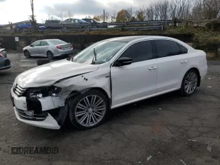 2015 Volkswagen Passat Sport с VIN 1VWBT7A35FC026650, выставлен на аукционе Copart как лот 79938174 с пробегом 109 921 миль миль и Списание • Salvage title. История ставок и продаж доступна на DreamBid. Изображение 1.