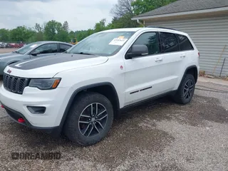 2018 Jeep Grand Cherokee Trailhawk с VIN 1C4RJFLT3JC441618, выставлен на аукционе IAAI как лот 42285621 с пробегом 125 686 миль миль и . История ставок и продаж доступна на DreamBid. Изображение 2.