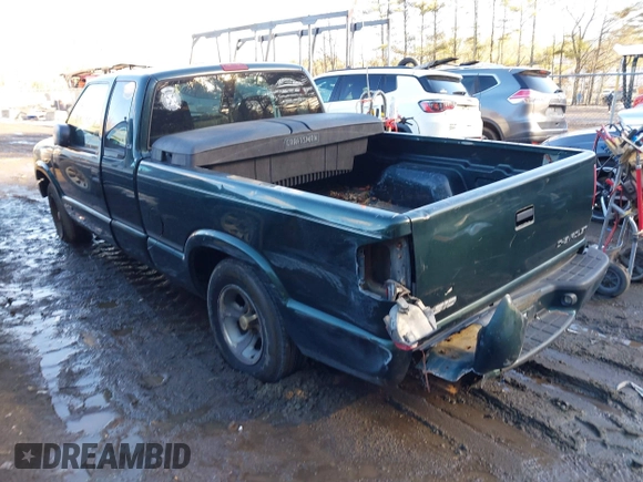 2003 Chevrolet S-10 with VIN 1GCCS19H638165384, listed as a IAAI auction lot 41543313 with 117,386 mi miles and . Bid and sale history available at DreamBid. Image 3.