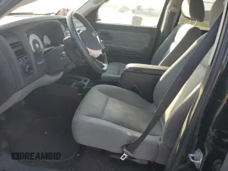 2008 Dodge Dakota Bighorn/Lonestar z VIN 1D7HE38KX8S570119, wystawiony jako Copart lot #74081024 z przebiegiem 129 665 mil mil oraz Szkoda całkowita • Salvage title. Historia ofert i sprzedaży dostępna na DreamBid. Obrazek 7.