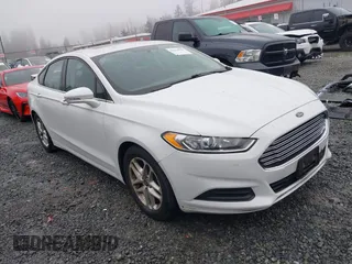 2014 Ford Fusion SE with VIN 3FA6P0H76ER367246, listed as a IAAI auction lot 41214930 with 117,538 mi miles. Bid and sale history available at carsss.com. Image 1.