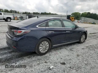 2017 Hyundai Sonata Hybrid SE with VIN KMHE24L36HA068947, listed as a Copart auction lot 54398025 with 184,344 mi miles and Clean Title. Bid and sale history available at carsss.com. Image 3.