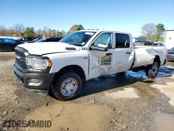 2022 Ram 2500 Tradesman with VIN 3C6UR4HJ0NG400193, listed as a Copart auction lot 82649754 with 14,685 mi miles and Salvage title. Bid and sale history available at DreamBid. Image 1.