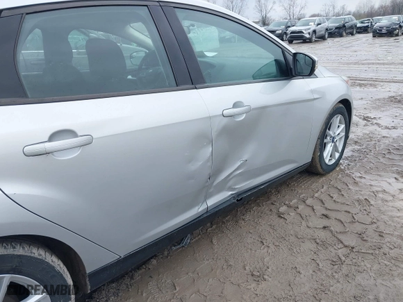 2017 Ford Focus SE with VIN 1FADP3K23HL218852, listed as a IAAI auction lot 41984719 with 35,158 mi miles. Bid and sale history available at carsss.com. Image 6.