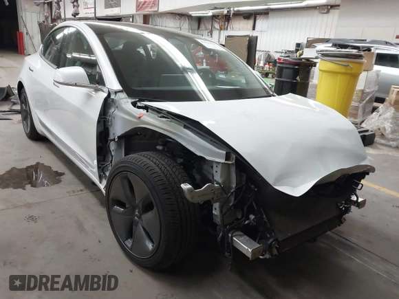 2020 Tesla Model 3 Standard Range Plus with VIN 5YJ3E1EA7LF805828, listed as a IAAI auction lot 41841505 with 44,946 mi miles and . Bid and sale history available at DreamBid. Image 1.