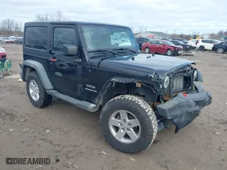 2011 Jeep Wrangler Sport with VIN 1J4AA2D1XBL634783, listed as a IAAI auction lot 41928702 with 154,379 mi miles. Bid and sale history available at carsss.com. Image 1.