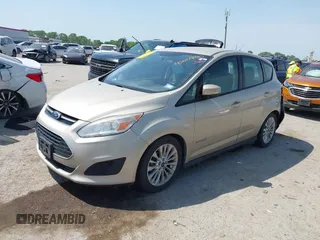 2017 Ford C-Max SE z VIN 1FADP5AU7HL117831, wystawiony jako IAAI lot #42034045 z przebiegiem 124 014 mil mil oraz . Historia ofert i sprzedaży dostępna na DreamBid. Obrazek 17.