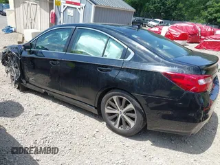 2016 Subaru Legacy Limited z VIN 4S3BNAN64G3049403, wystawiony jako IAAI lot #42568405 z przebiegiem 155 509 mil mil oraz . Historia ofert i sprzedaży dostępna na DreamBid. Obrazek 3.