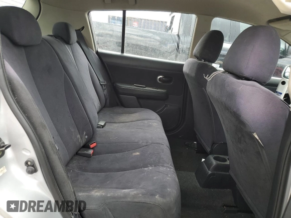 2007 Nissan Versa SL z VIN 3N1BC13E07L376632, wystawiony jako Copart lot #59384975 z przebiegiem Nie podano mil oraz Nie do naprawy • Non repairable. Historia ofert i sprzedaży dostępna na DreamBid. Obrazek 11.