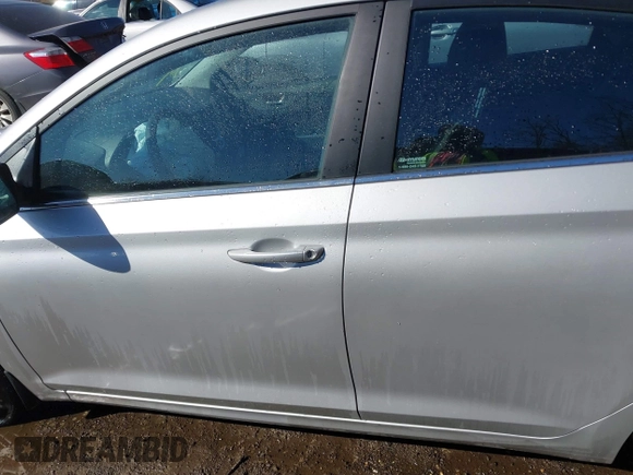 2022 Hyundai Accent SE with VIN 3KPC24A64NE157918, listed as a IAAI auction lot 41444230 with 24,912 mi miles. Bid and sale history available at carsss.com. Image 13.