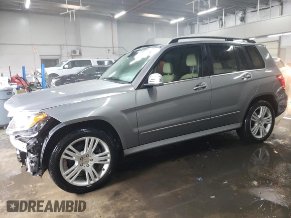 2013 Mercedes-Benz GLK 250 with VIN WDCGG0EB4DG113980, listed as a Copart auction lot 44364865 with 99,752 mi miles and Clean Title. Bid and sale history available at DreamBid. Image 1.