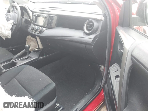 2015 Toyota RAV4 LE z VIN JTMBFREV0FD145315, wystawiony jako IAAI lot #42139482 z przebiegiem 130 953 mil mil oraz . Historia ofert i sprzedaży dostępna na DreamBid. Obrazek 5.