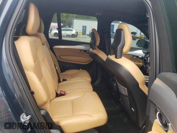 2018 Volvo XC90 Momentum with VIN YV4102PK6J1354167, listed as a Copart auction lot 50996875 with 77,124 mi miles and Salvage Title. Bid and sale history available at carsss.com. Image 11.