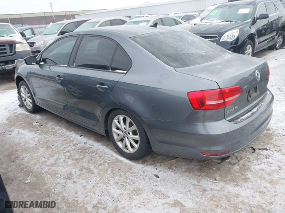 2015 Volkswagen Jetta Sedan 1.8T Sport with VIN 3VWD17AJ6FM319596, listed as a IAAI auction lot 41370591 with 92,818 mi miles. Bid and sale history available at carsss.com. Image 3.