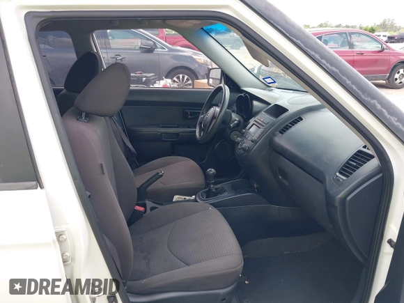 2012 Kia Soul with VIN KNDJT2A5XC7354508, listed as a IAAI auction lot 42078152 with 164,338 mi miles. Bid and sale history available at carsss.com. Image 5.
