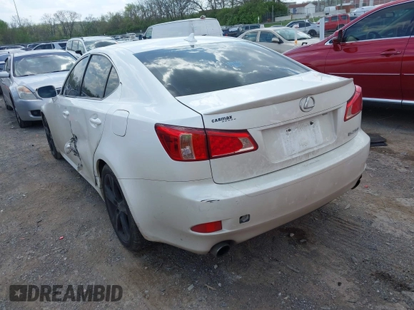 2011 Lexus IS 250 with VIN JTHBF5C24B5133687, listed as a IAAI auction lot 42013015 with 116,939 mi miles. Bid and sale history available at carsss.com. Image 3.