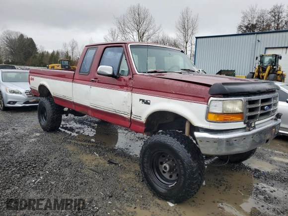 1992 Ford F-250 с VIN 1FTHX26GXNKB43435, выставлен на аукционе Copart как лот 84266234 с пробегом 201 539 миль миль и Списание • Salvage title. История ставок и продаж доступна на DreamBid. Изображение 4.