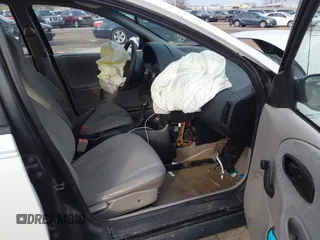 1999 Saturn SL with VIN 1G8ZG5283XZ329617, listed as a IAAI auction lot 41124118 with 195,249 mi miles and . Bid and sale history available at DreamBid. Image 5.