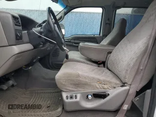 1999 Ford F-350 XL z VIN 1FTSW31F3XEA85148, wystawiony jako Copart lot #45558535 z przebiegiem 379 776 mil mil oraz Szkoda całkowita • Salvage title. Historia ofert i sprzedaży dostępna na DreamBid. Obrazek 7.