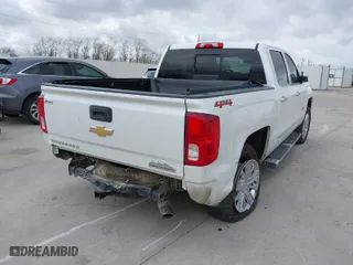 2018 Chevrolet Silverado 1500 High Country with VIN 3GCUKTEC0JG211759, listed as a IAAI auction lot 41687758 with 1 mi miles. Bid and sale history available at carsss.com. Image 6.
