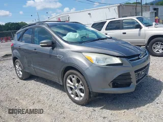 2013 Ford Escape SEL с VIN 1FMCU0HXXDUD51754, выставлен на аукционе IAAI как лот 42696434 с пробегом 145 705 миль миль и . История ставок и продаж доступна на DreamBid. Изображение 1.