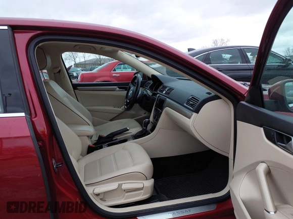 2016 Volkswagen Passat SE с VIN 1VWBT7A3XGC055174, выставлен на аукционе IAAI как лот 42021961 с пробегом 88 165 миль миль и . История ставок и продаж доступна на DreamBid. Изображение 5.