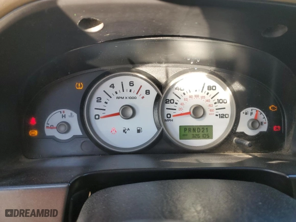 2007 Ford Escape XLS with VIN 1FMYU02Z07KB37338, listed as a Copart auction lot 83902704 with 326,105 mi miles and Salvage Title. Bid and sale history available at carsss.com. Image 9.