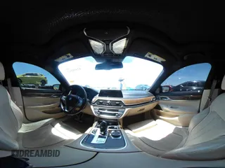 2016 BMW 7 Series 740i с VIN WBA7E2C50GG504050, выставлен на аукционе IAAI как лот 42498517 с пробегом 79 427 миль миль и . История ставок и продаж доступна на DreamBid. Изображение 18.