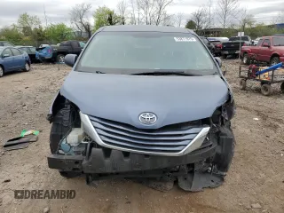 2016 Toyota Sienna LE AAS with VIN 5TDKK3DC5GS747769, listed as a Copart auction lot 53871075 with 379,303 mi miles and Salvage Title. Bid and sale history available at carsss.com. Image 5.